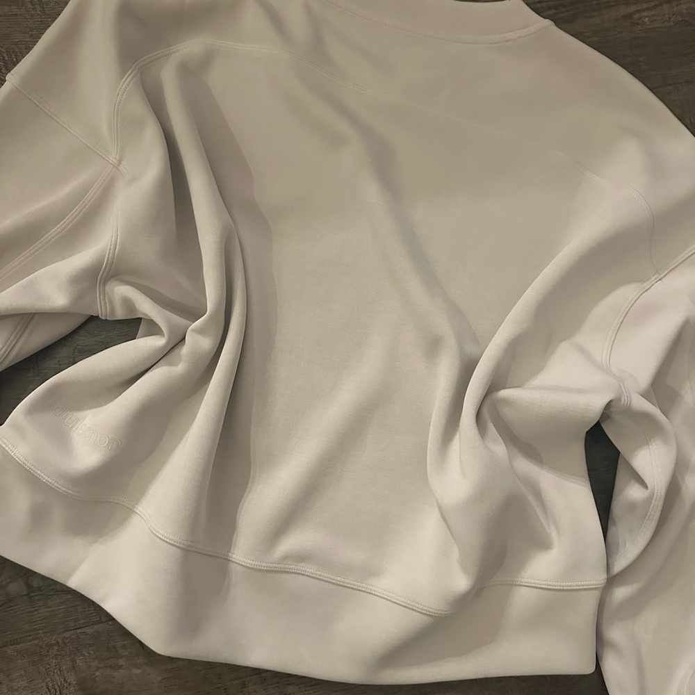 lululemon - Picture 2 of 6